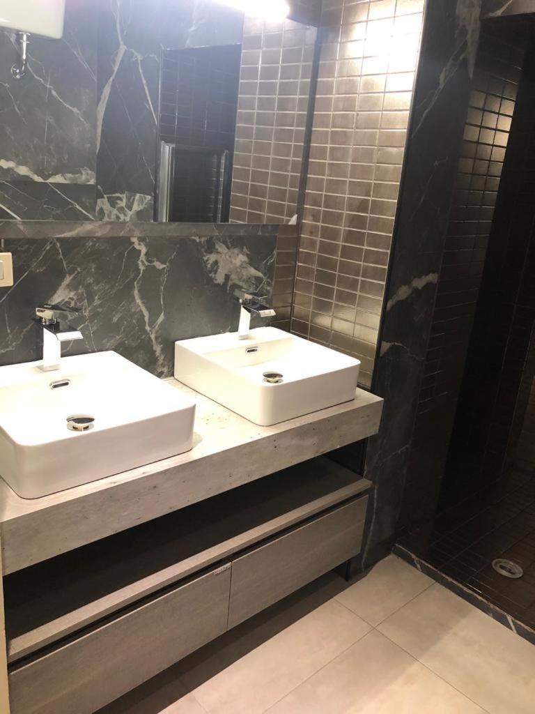 ساليرنو Bross Apartament المظهر الخارجي الصورة